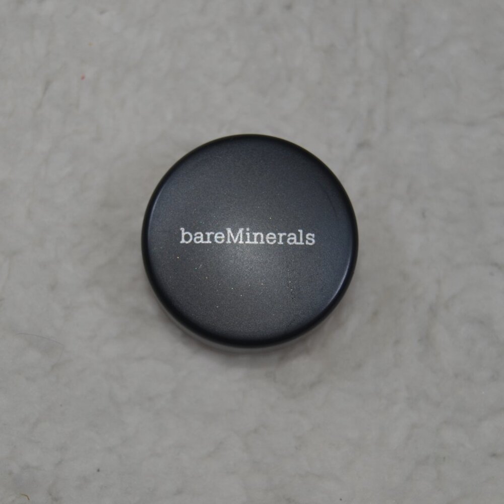 Bareminerals eye color- Vanilla Sugar, brand new and factory sealed - Picture 3 of 5
